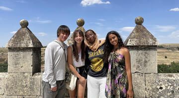 Madrid HSSA students at fort