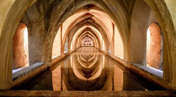 seville alcazar interior