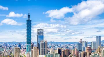 skyline taipei clear day