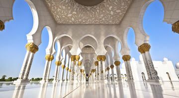 abu-dhabi-mosque-arches-pillars