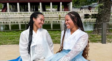 seoul students abroad hanbok