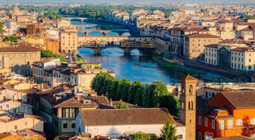 florence-italy-sky-shot-water-bridge.jpg