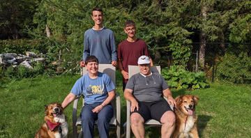 host-family-with-students-dogs-high-school