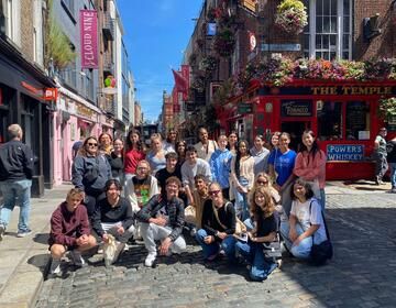 Outside the famous Temple Bar.