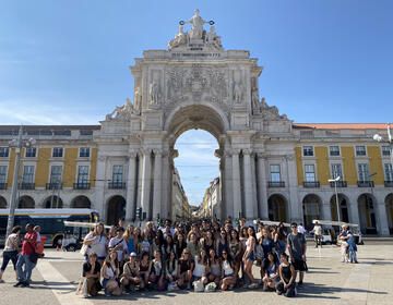 CIEE Lisbon welcomes you to explore the city, taking in the beauty all around! 