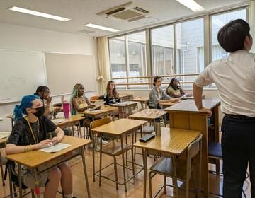 Group presentations at Japanese school #2