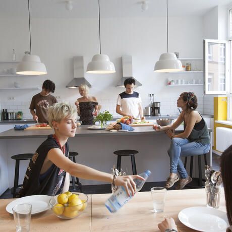 berlin students cooking