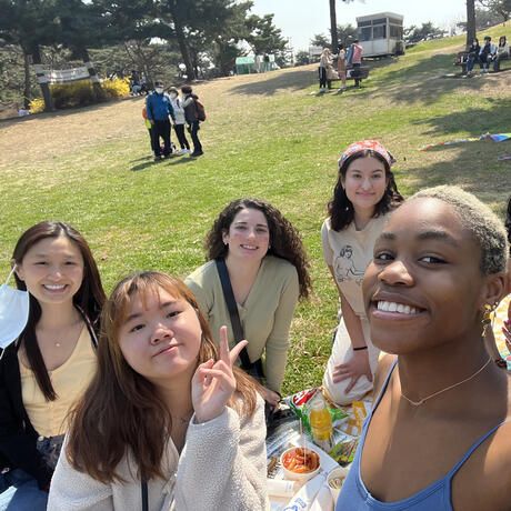 seoul mates meet in olympic park