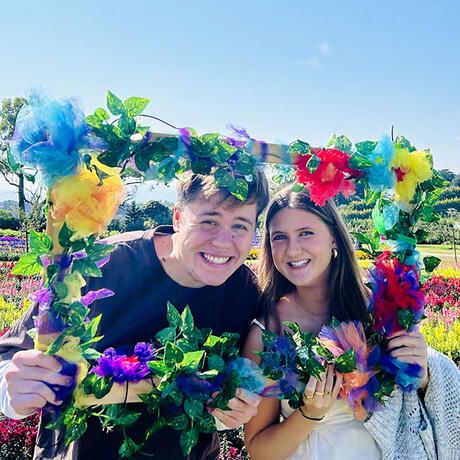 melbourne-two-students-flower-frame