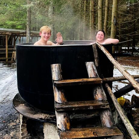 tallinn-two-guys-sauna-forest