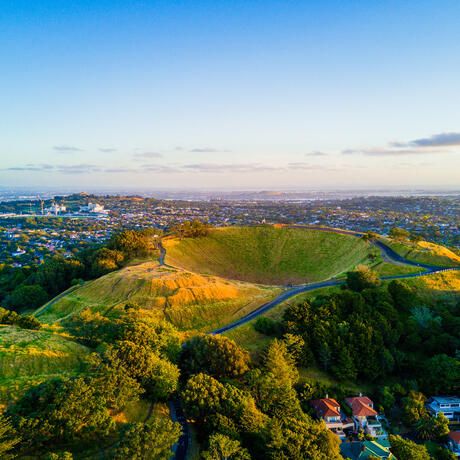 auckland-mount-eden-volcanic-cone