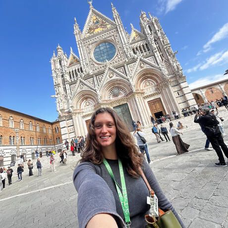 florence-female-student-siena-cathedral