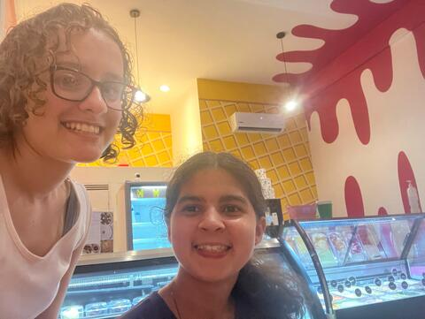 Two HSSA students get ice cream