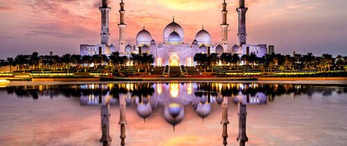 abu-dhabi-grand-mosque-night