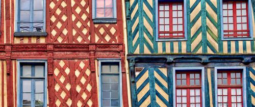 rennes-half-timbered-houses-closeup
