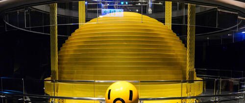 taipei-101-tuned-mass-dampner