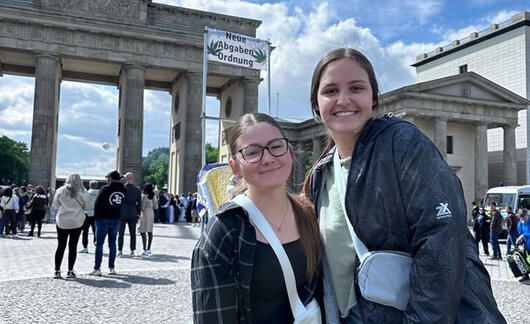 students abroad berlin bradenburgh arch