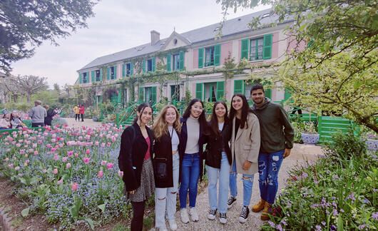 paris students garden visit