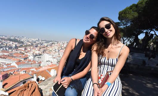 lisbon_2-female-pax.jpg