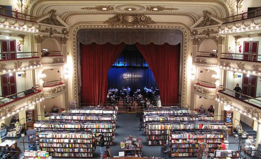 El Ateneo Bookstore