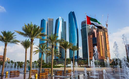 study abroad in abu dhabi skyscrapers