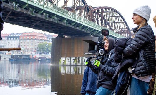 prague-film-students-by-river