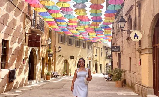 barcelona-hssa-student-umbrella-canopy