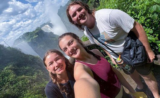 gaborone-students-selfie-victoria-falls