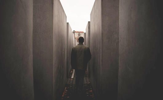 berlin-student-walking-through-holocaust-memorial