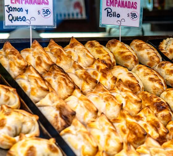 buenos-aires-empanadas-stand