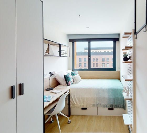 barcelona housing res hall single room