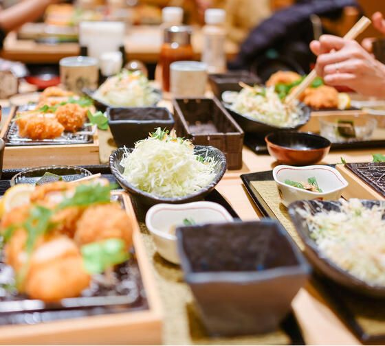 tokyo-meals-traditional-plates