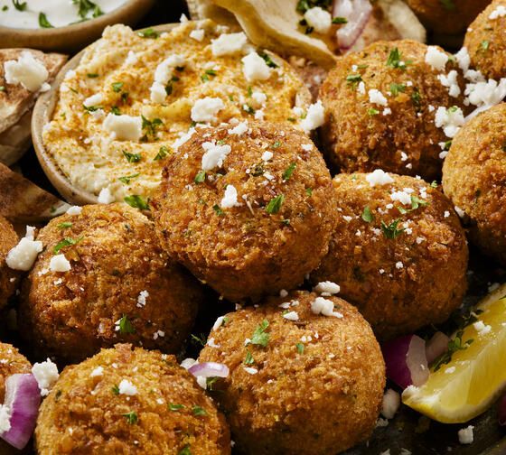 abu-dhabi-meals-falafel