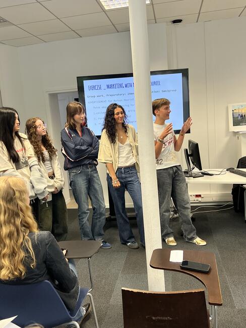 Students presenting in class 