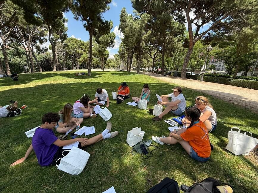 Student picnic in park