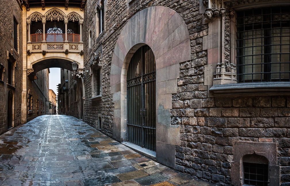 gothic corner barcelona