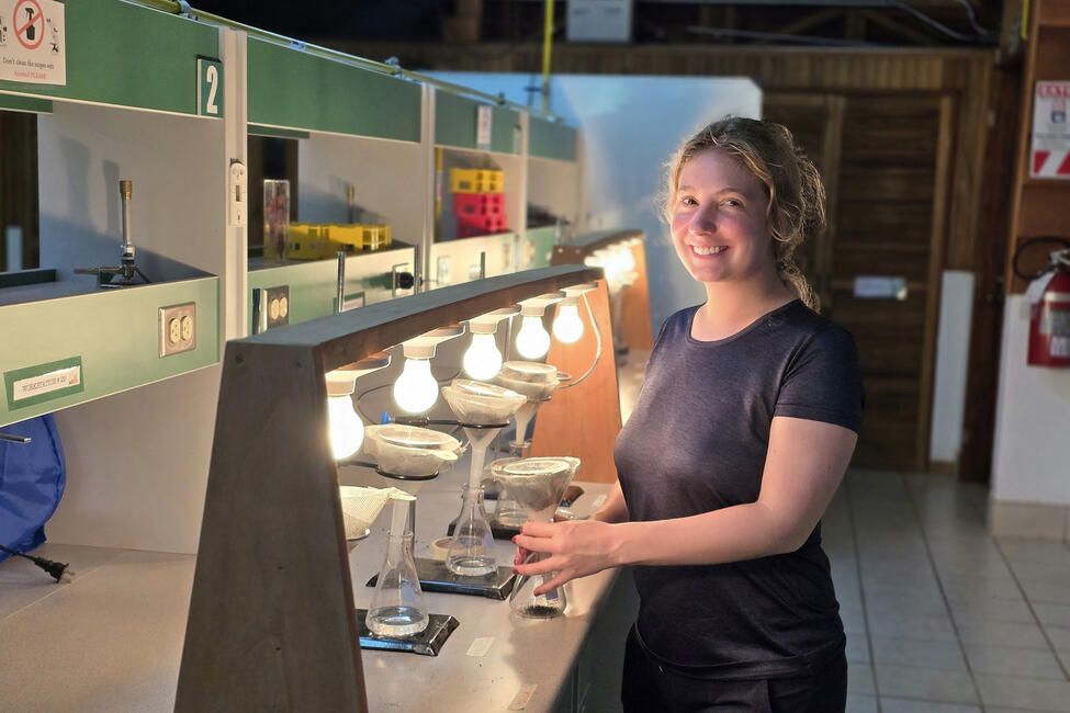 Girl in Monteverde lab