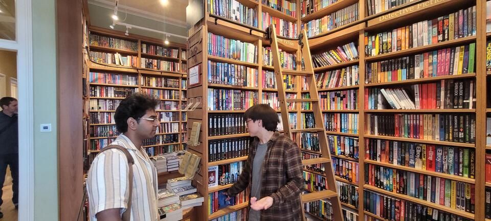 Students explore Edinburgh bookshop