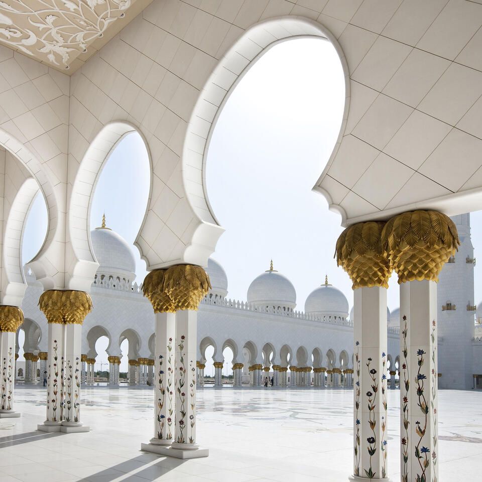 abu dhabi uae architecture