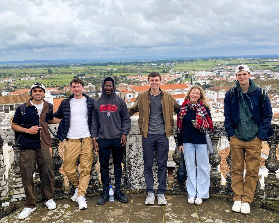 lisbon-diverse-student-group-overlooking-evora